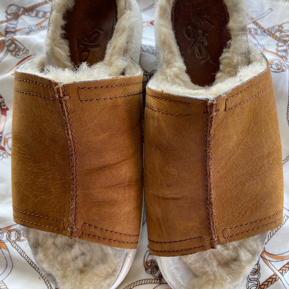 Leather Sherpa mules